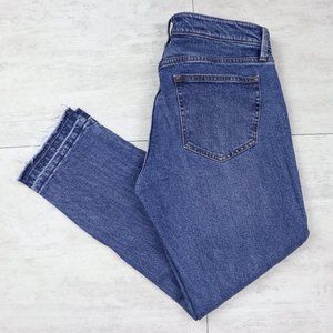 GAP Denim Girlfriend Cutoff Hem Cropped Blue Jeans